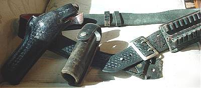 Heavy leather police gun holster belt rig basketweave