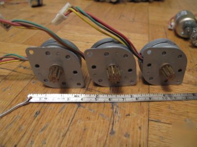 Lot of 3 small stepper motors, 7.5 degree 30 ohm robot
