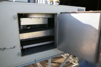 Despatch conveyor oven, cure oven, temper oven