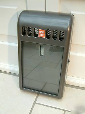 Nib locking metal vertical ashtray with notice panel b 