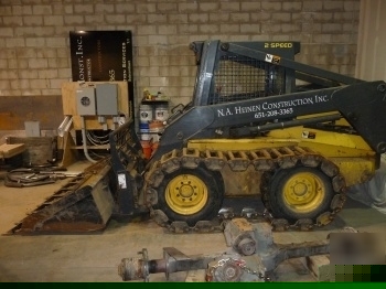 New 2002 holland ls 180 skidsteer & attachments--nice 
