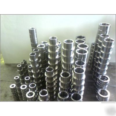 Hydraulic hammer breaker bucket linkage dipper pins