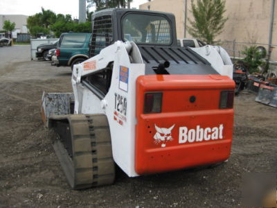 T250 bobcat loader 2005 