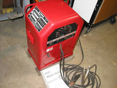 Lincoln ac-225 arc welder, lightly used 