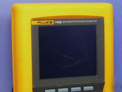 Fluke 743B documenting process calibrator 743