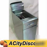 Used royal 50LB tube fired gas food chicken deep fryer