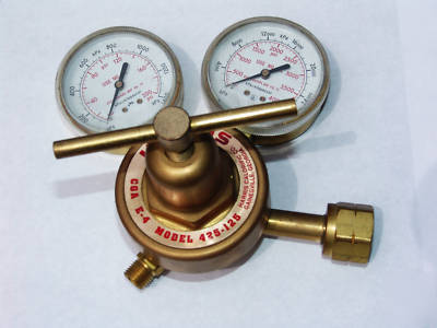 Harris model 425 single stage regulator