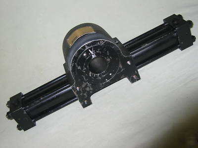Rotary actuator, 180 deg, hydraulic, 3000PSI, parker