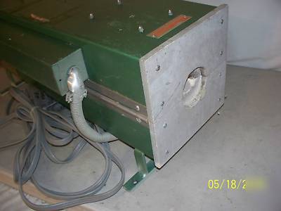 Thermcraft tube furnace 2200 deg. f split 3 zone works