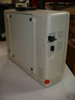 Elmo hp-285S compact portable overhead projector