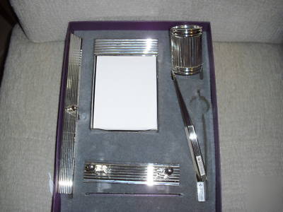 International silver co. executive desk set