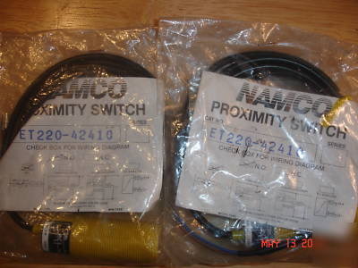 2 namco proximity switches ET220-42410 