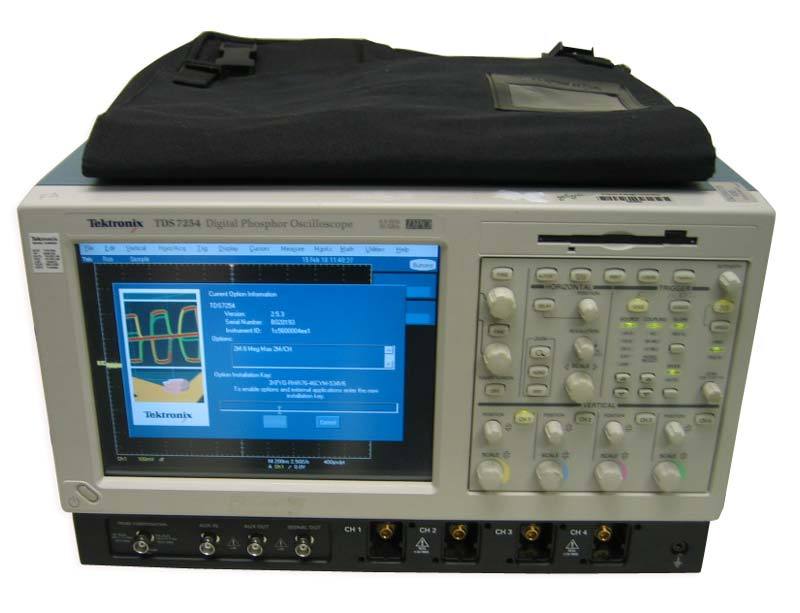 Tektronix TDS7254 4 channel, 2.5 ghz oscilloscope