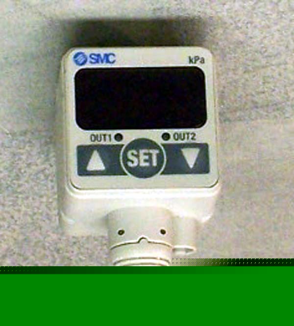 Smc ZSE60F precision digital compound pressure switch