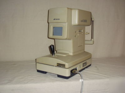 Topcon KR3000 auto refractor / keratometer.