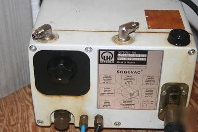Leybold sogevac SV25 rotary vane vacuum pump 3 phase