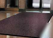 New arrow trax entrance mat-3'X10'-burgundy