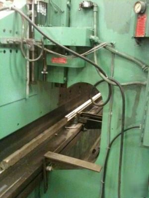 400 ton x 30â€™ pacific cnc hydraulic press brake