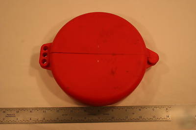 North safety wheel valve lockout - v-safe - red - vs-06