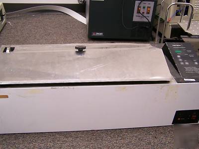 Precision reciprocal shaking bath model 50 +5 to 100 de