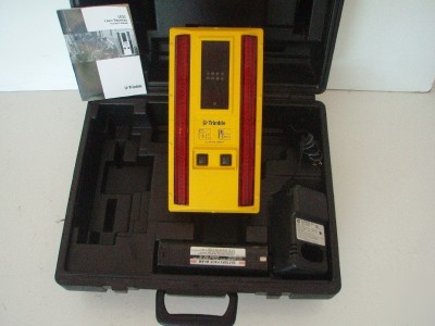 Trimble LR21 laser receiver machine control grade