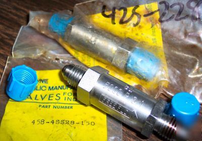 Check valve teledyne 458-4SS28-150B1 5000 psi 2 pc lot