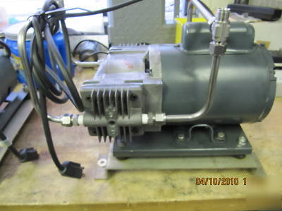 Dia-vac R222 hi-speed vacuum pump