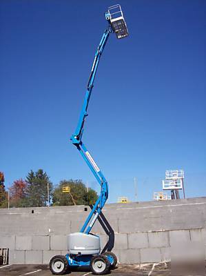 Genie 45' boom lift aerial platform man lift