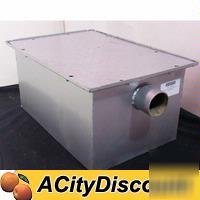Restaurant bar diner kitchen grease trap interceptor