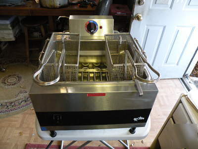 Star mfg. electric counter fryer -model 301HLSMA