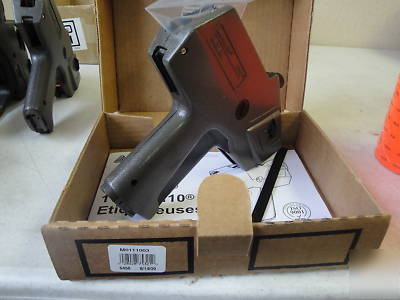 New monarch 1110-03 label gun ** in box** free shipping