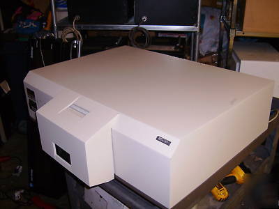 Perkin elmer ls 50B luminescence spectrophotometer