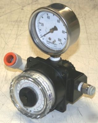 Wilkerson R21-02-000 dial-air regulator gauge