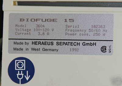 Biofuge 15 heraesus baxter table top centrifuge