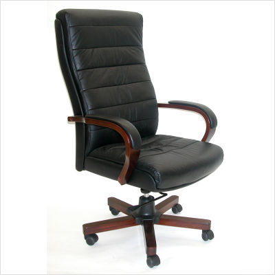 Claymoore leather executive chair in black