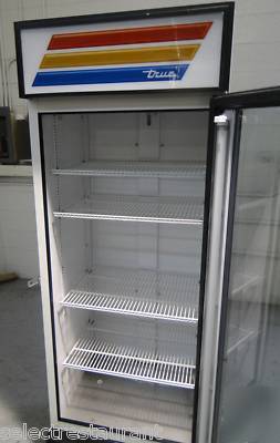 True gdm-19 glass door refrigerated merchandiser cooler