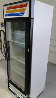 True gdm-19 glass door refrigerated merchandiser cooler