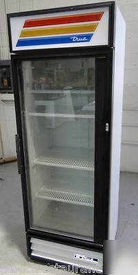 True gdm-19 glass door refrigerated merchandiser cooler