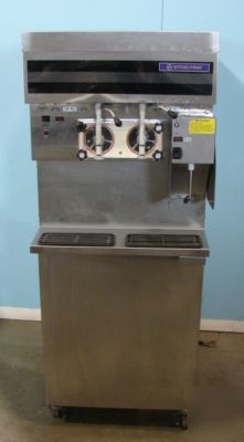 Stoelting two head soft serve ice cream machine w/mixer