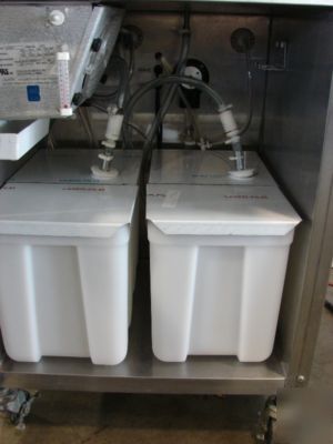 Stoelting two head soft serve ice cream machine w/mixer