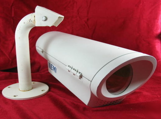 Magnum emi cctv video camera housing enclosure & mount