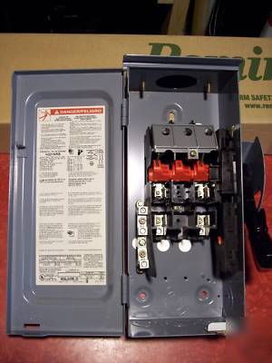 Square d heavyduty safety switch disconnect 30A H221NRB
