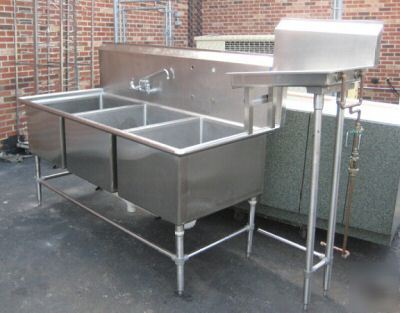 3 compartment sink w/1 faucet/raised drain board 7087
