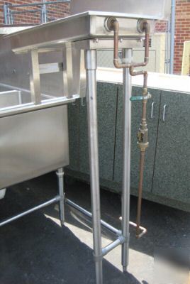 3 compartment sink w/1 faucet/raised drain board 7087
