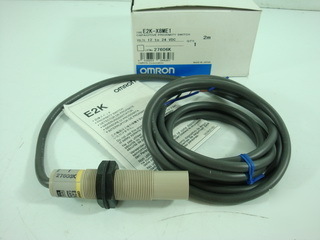 New 1X omron capacitive proximity switch E2K-X8ME1