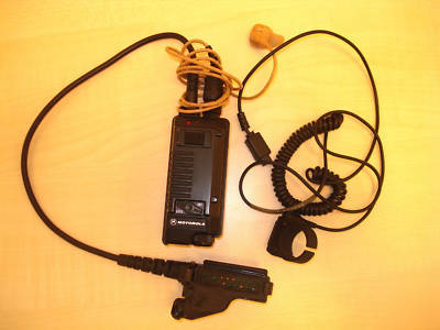 Motorola BDN6671B earphone and microphone kit spy type