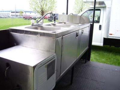 Meadow creek bbq trailer