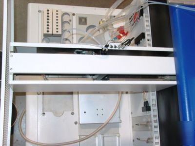 Qiagen biorobot 9600 automated laboratory workstation