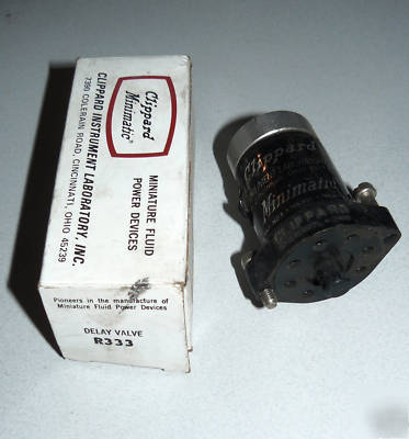 Clippard r-333 3-way delay in spring return valve 