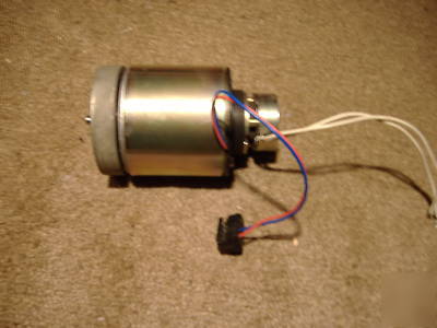 Permotec servo motor 30 volt dc + 24 v brake 